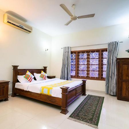 Oyo Home 63551 Pleasant Stay Near Fort Kochi Beach Extérieur photo