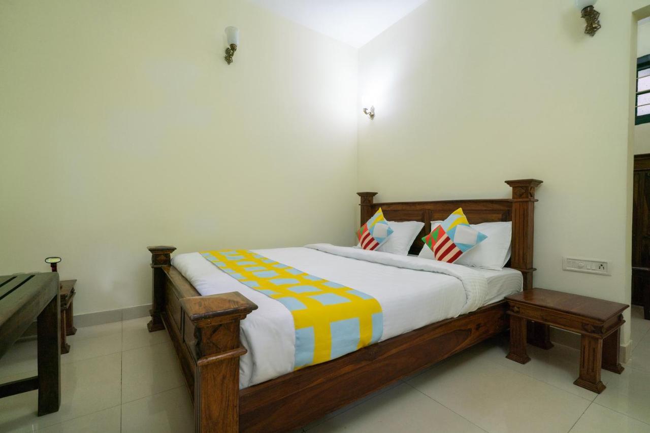 Oyo Home 63551 Pleasant Stay Near Fort Kochi Beach Extérieur photo