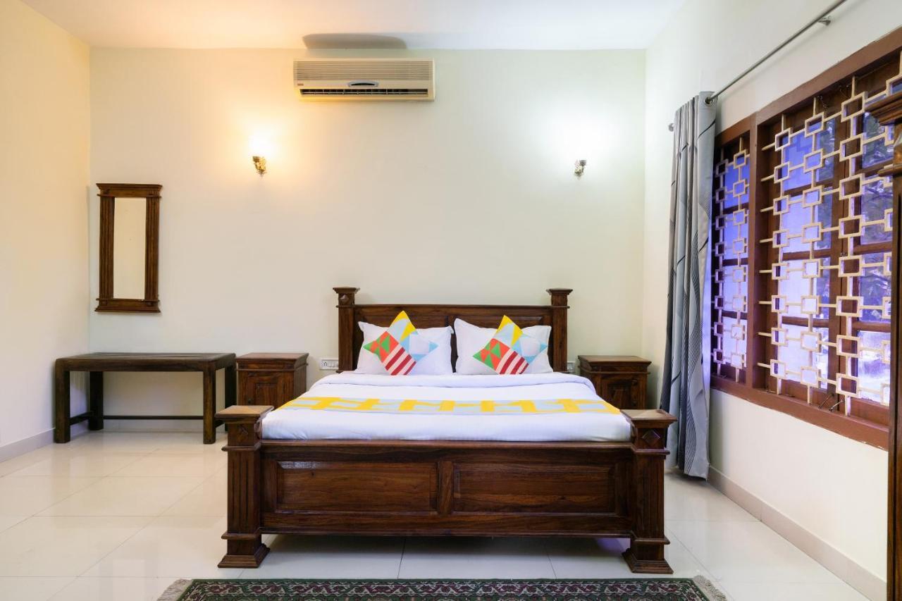 Oyo Home 63551 Pleasant Stay Near Fort Kochi Beach Extérieur photo