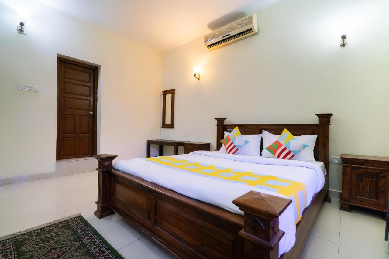 Oyo Home 63551 Pleasant Stay Near Fort Kochi Beach Extérieur photo